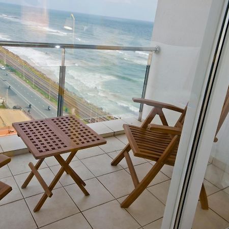 Ocean Edge Suites & Hotel Colombo Kültér fotó