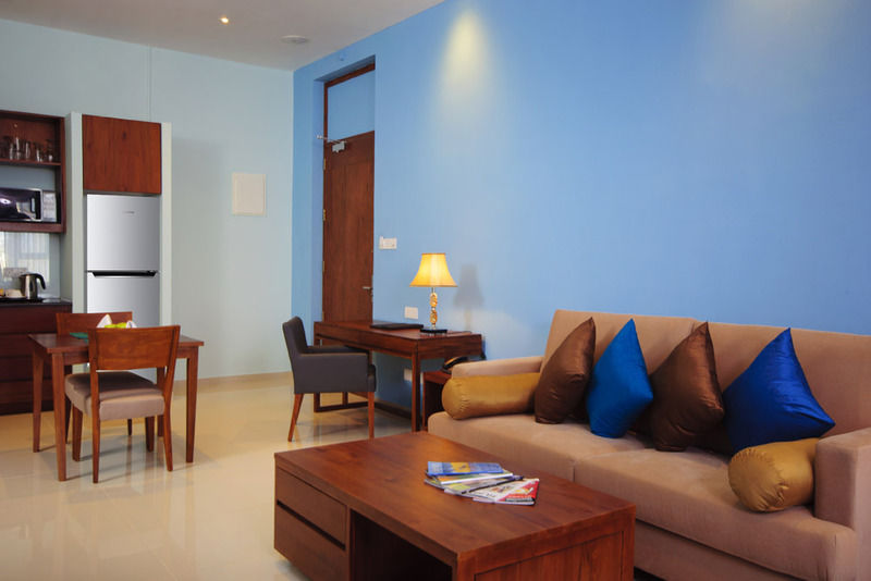 Ocean Edge Suites & Hotel Colombo Kültér fotó