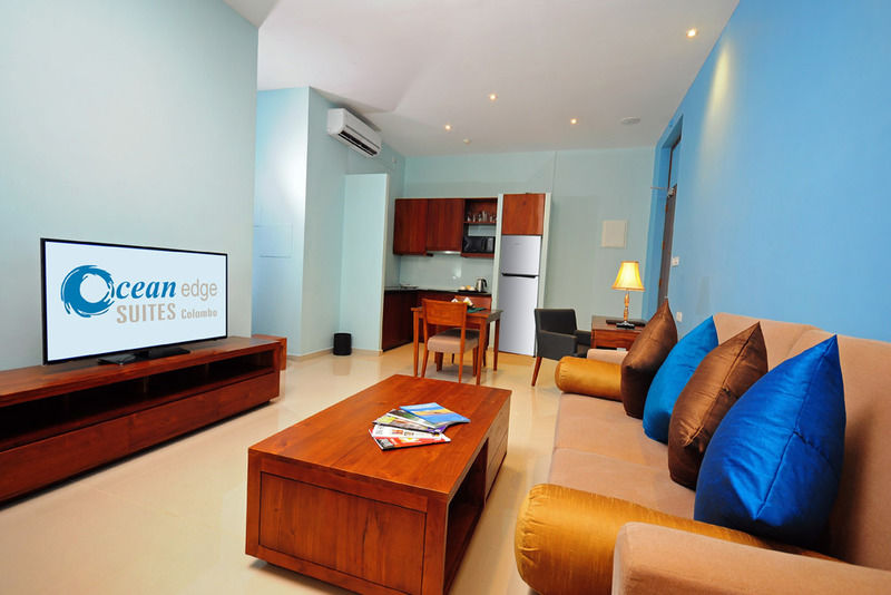 Ocean Edge Suites & Hotel Colombo Kültér fotó