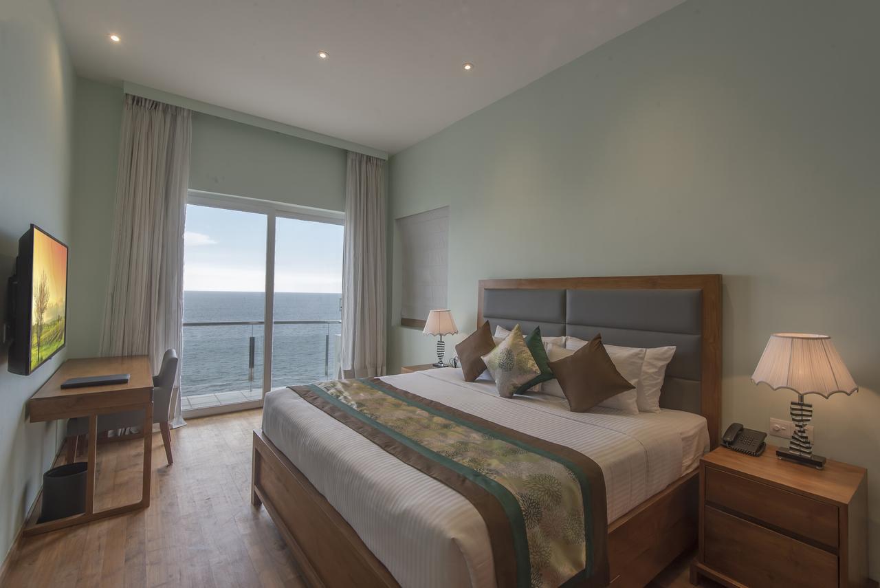 Ocean Edge Suites & Hotel Colombo Kültér fotó